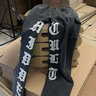 กางเกงวอร์มลำลองมีเชือกผูก